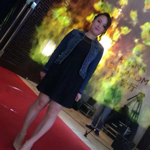 云梦间女装云云