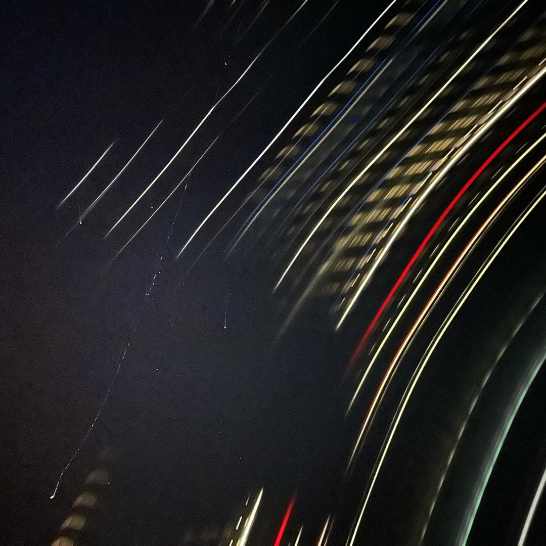 灵玲