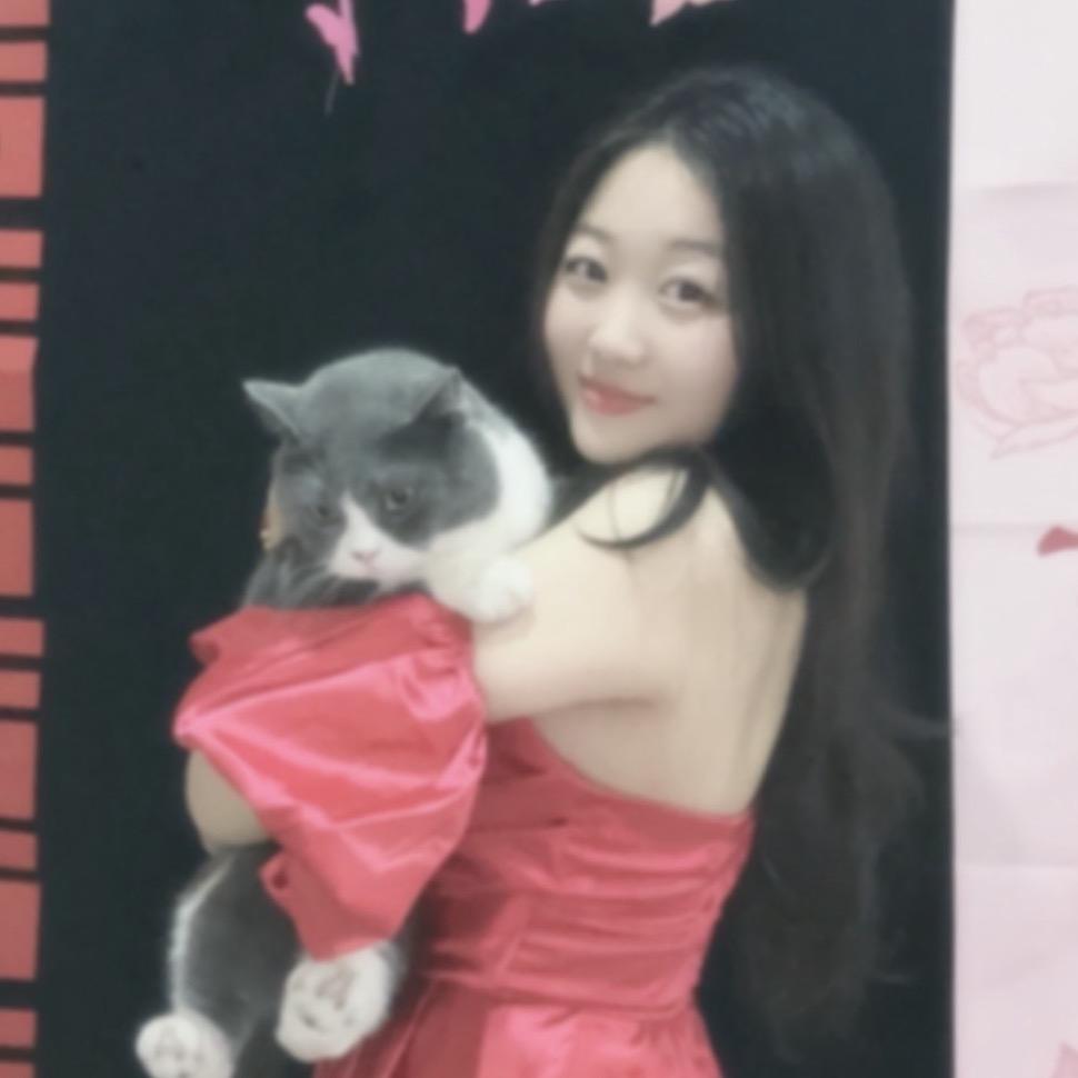 娇滴滴的女王