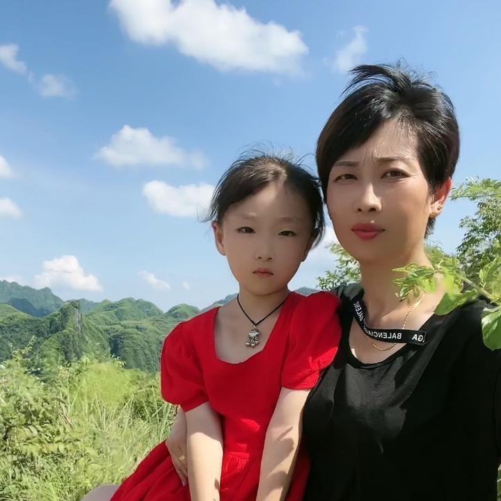 湘西雪儿（爱跳舞）