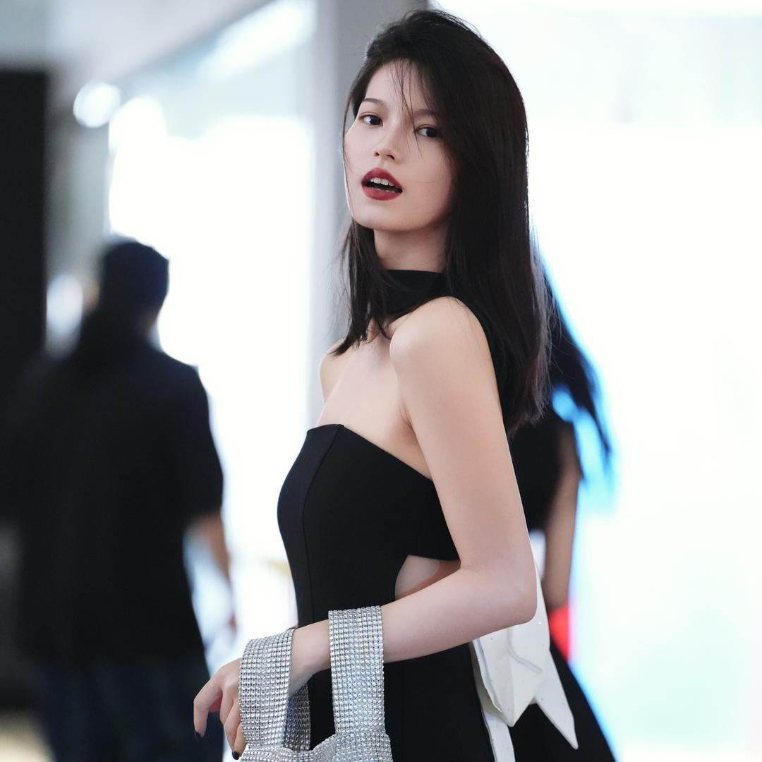 糊涂涂大仙女