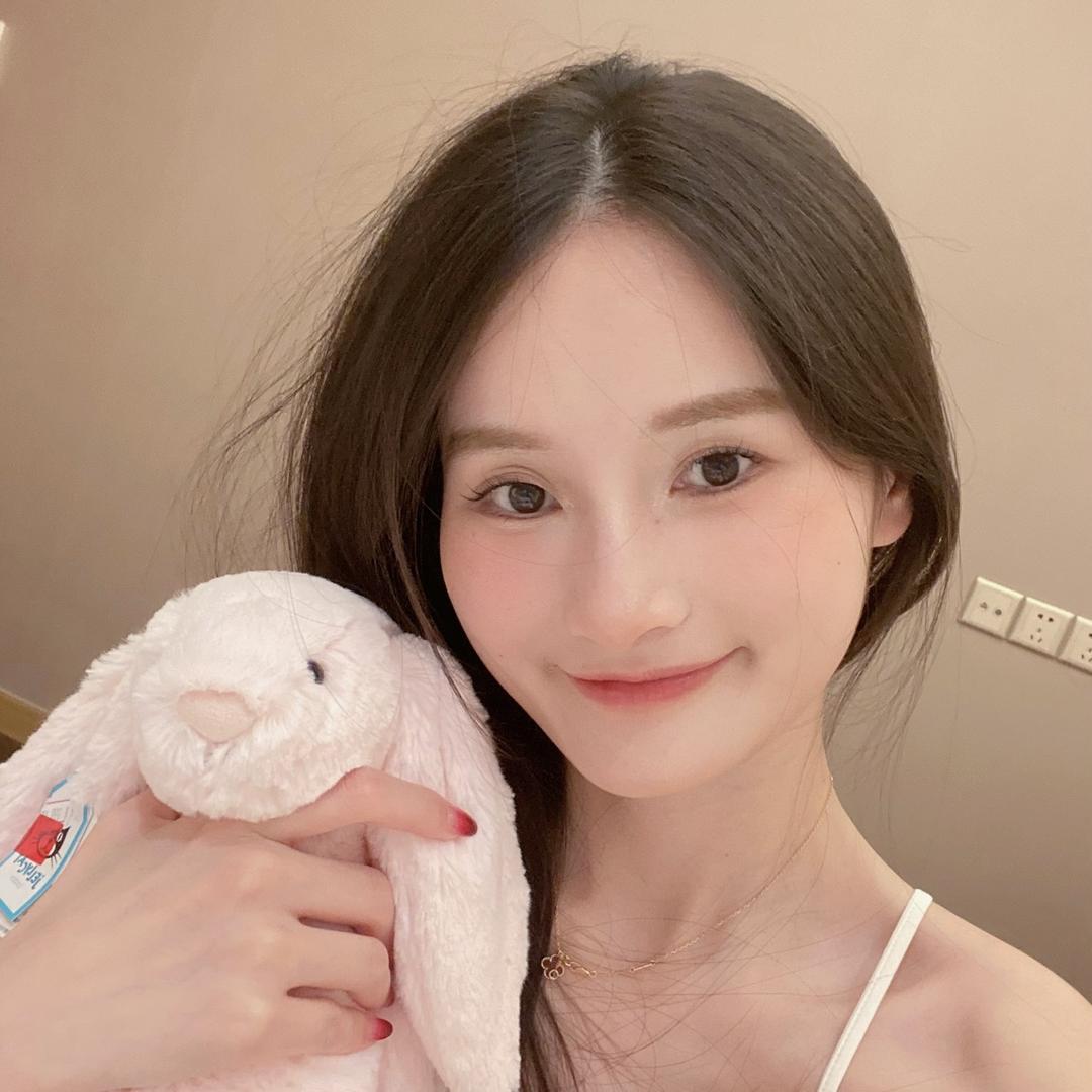 一只邦尼兔🐰