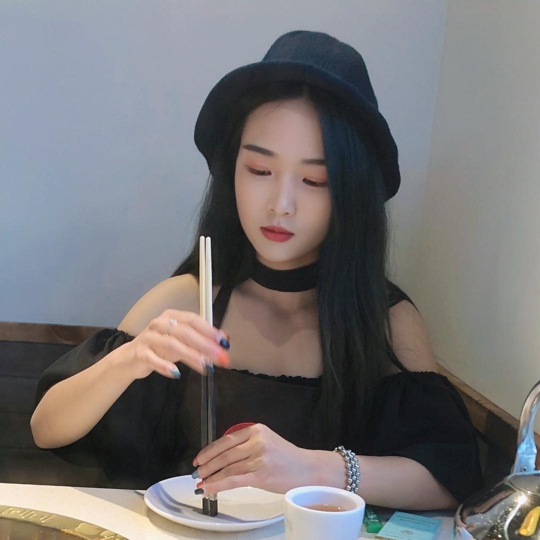 欧阳潇潇^_^》