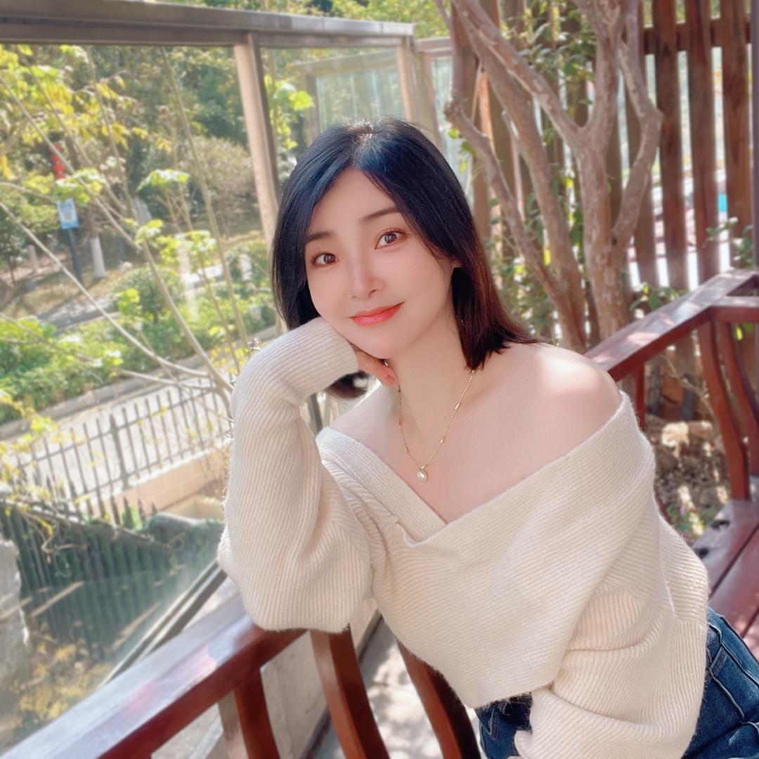 杜鹃姐姐🎀