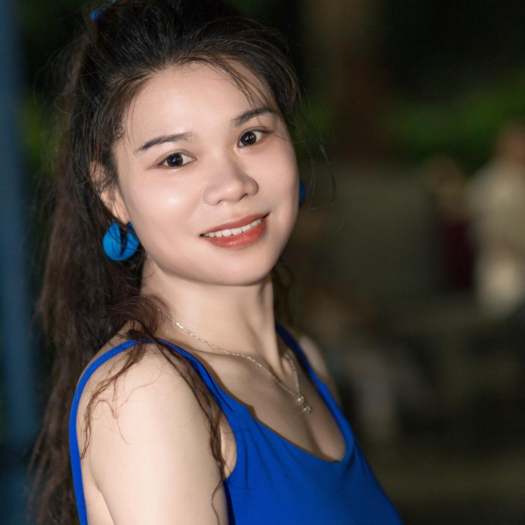 爱跳舞的💃中燕