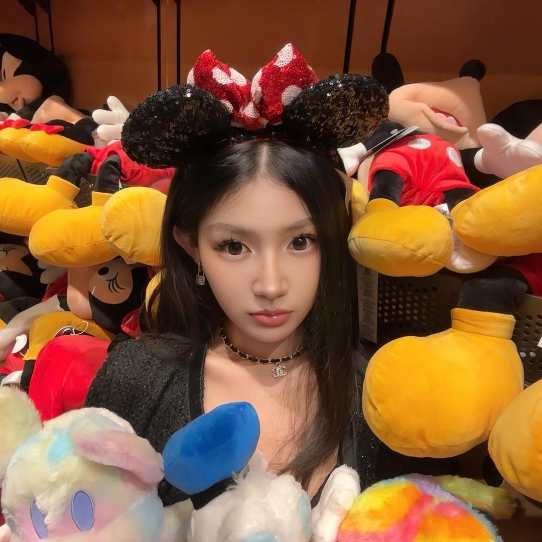 Ww*