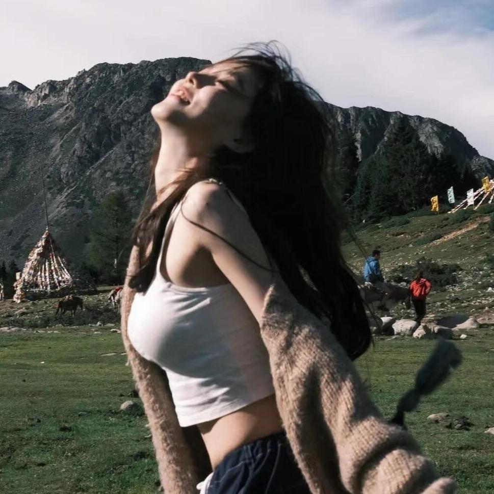 美女也会ᵉᵐᵒ