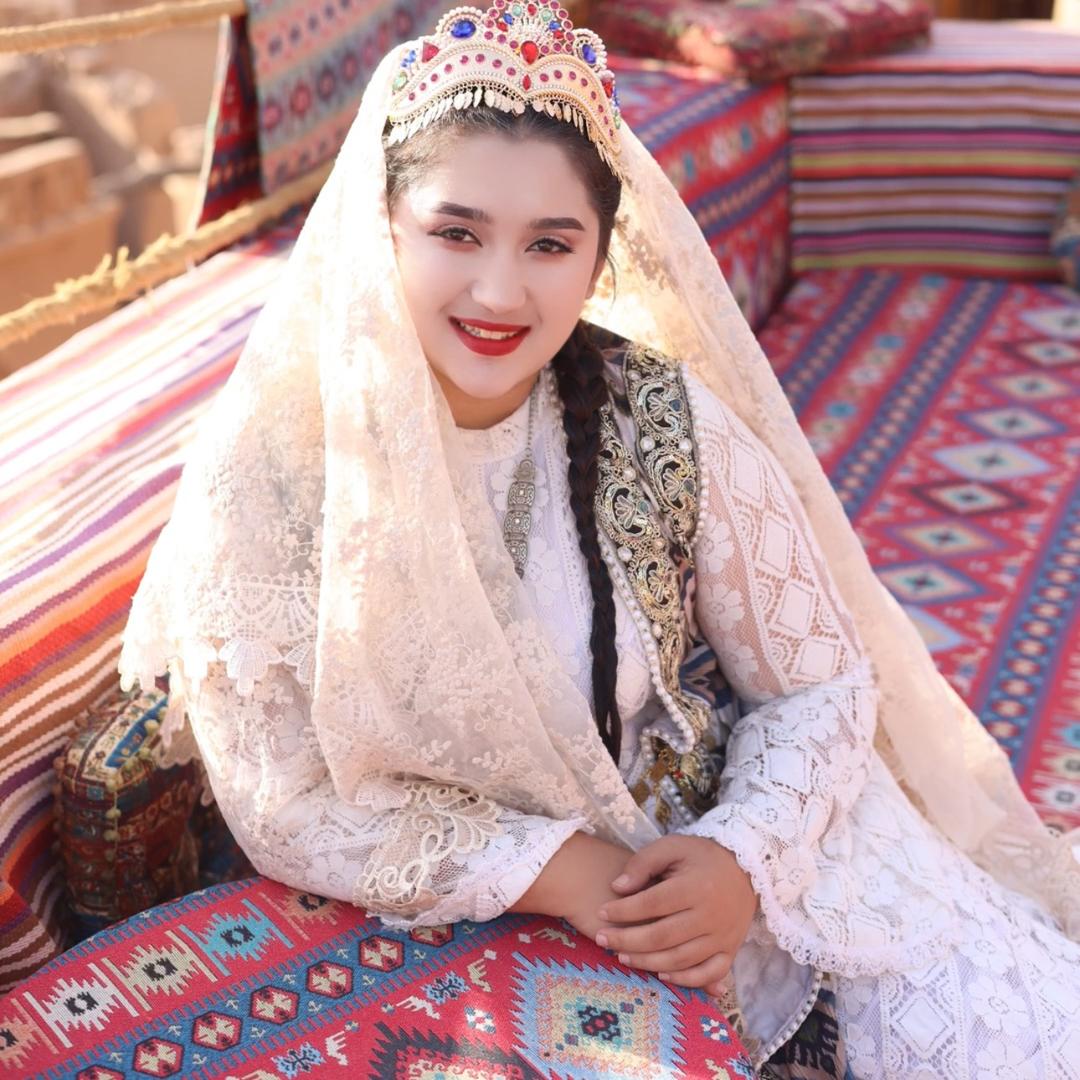 火焰山姑娘