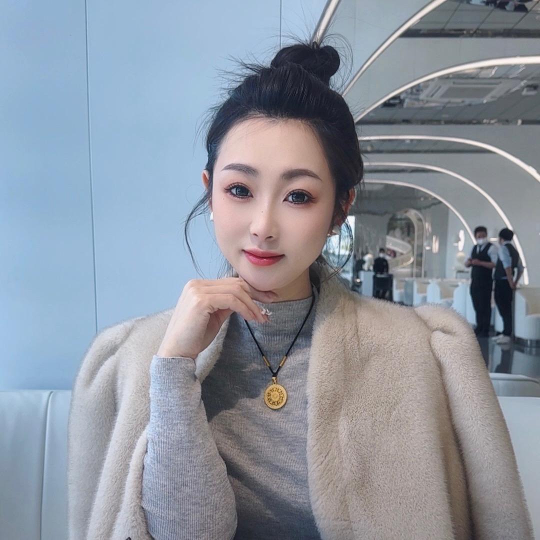 彬彬-高端定制短袖女装