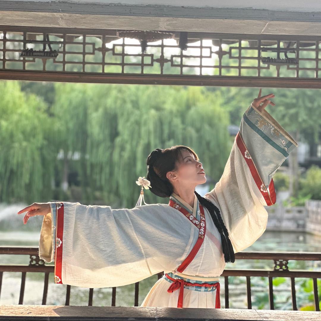 殷丫丫🌸