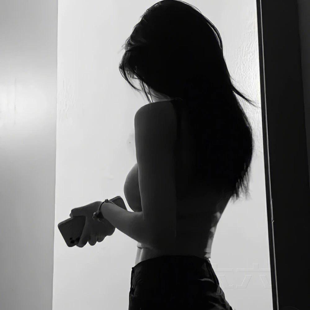 欣儿在杭州
