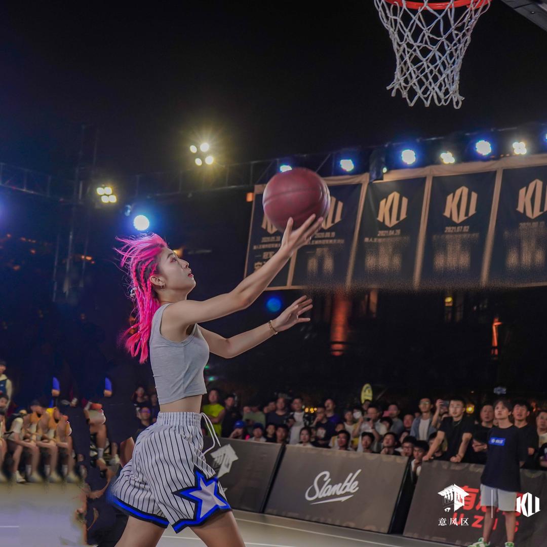 🏀篮球少女小火龙