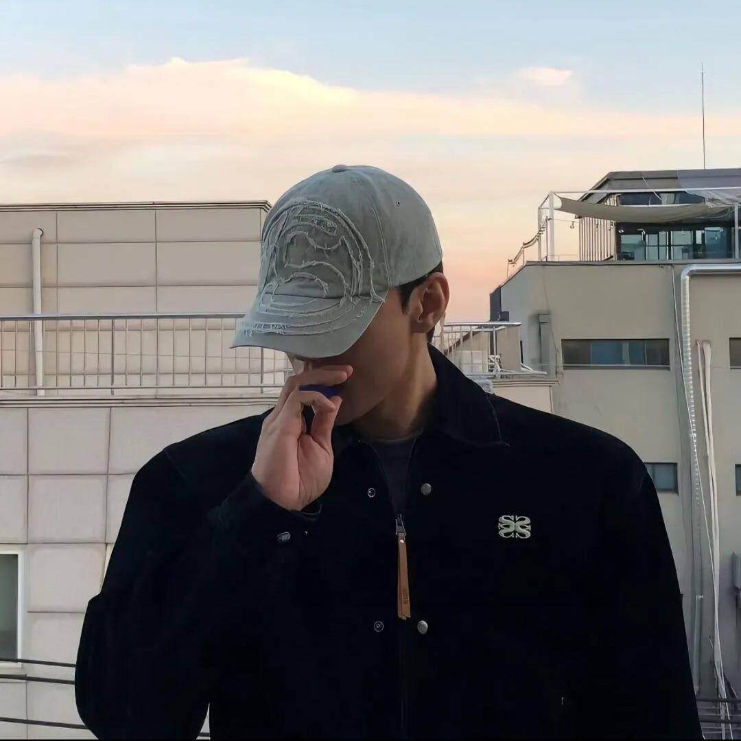 小九