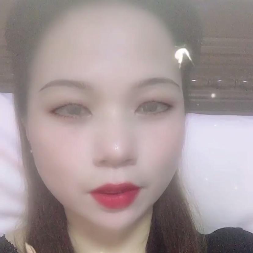 百变商品在橱窗