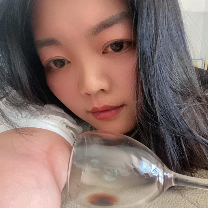 英子