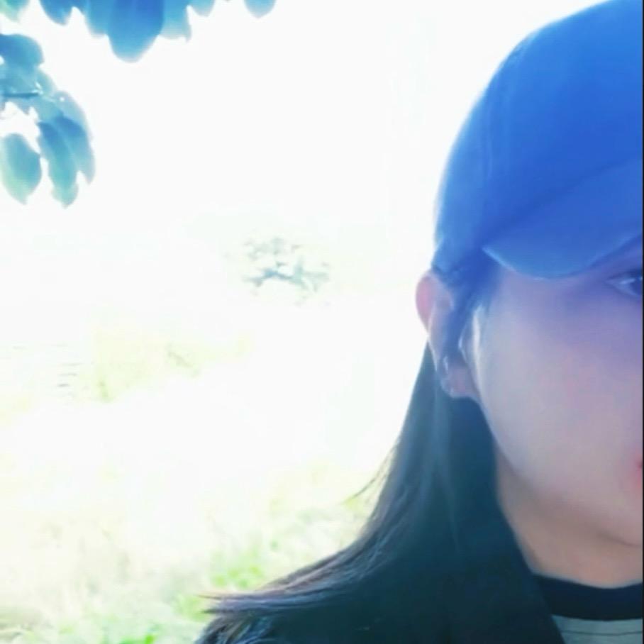 柒月