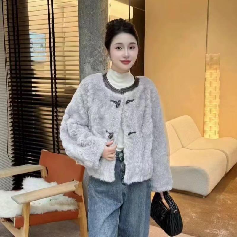 晨希服饰店