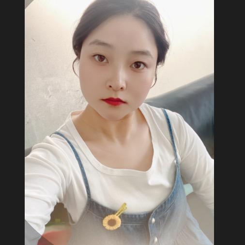 爱吃干脆面的小熊🐻