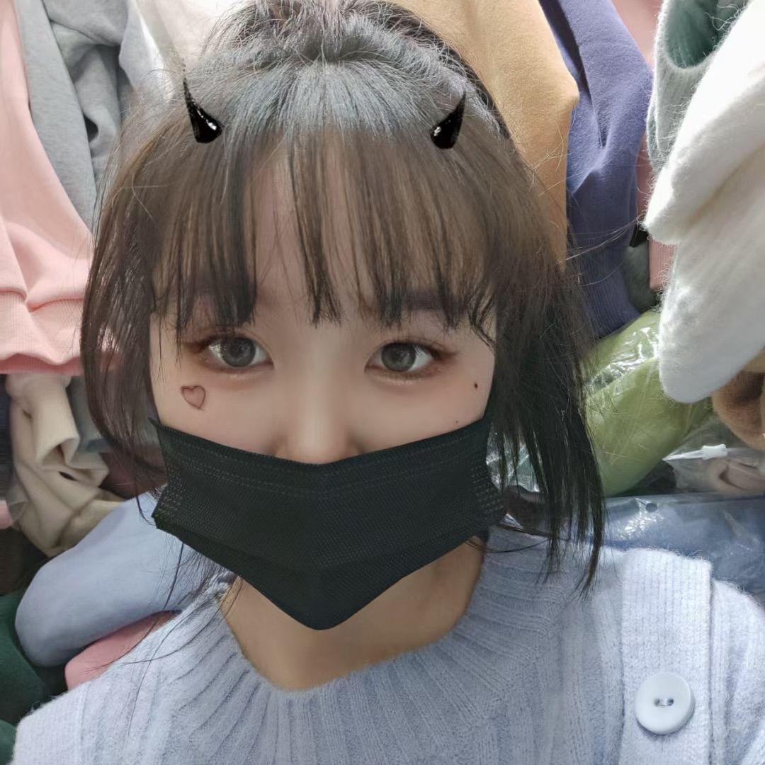 成小姐女装店