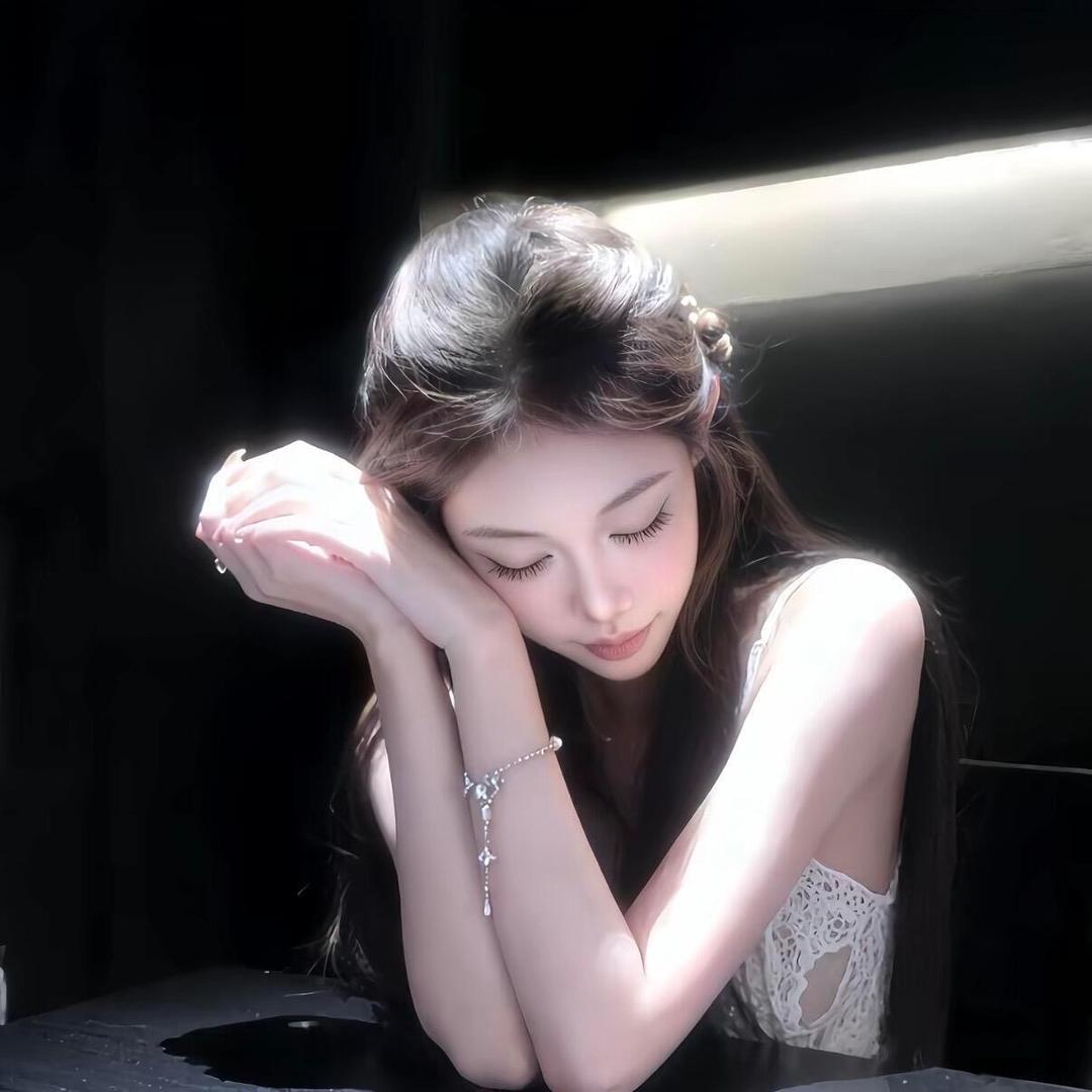 半夜的林黛玉🐰.