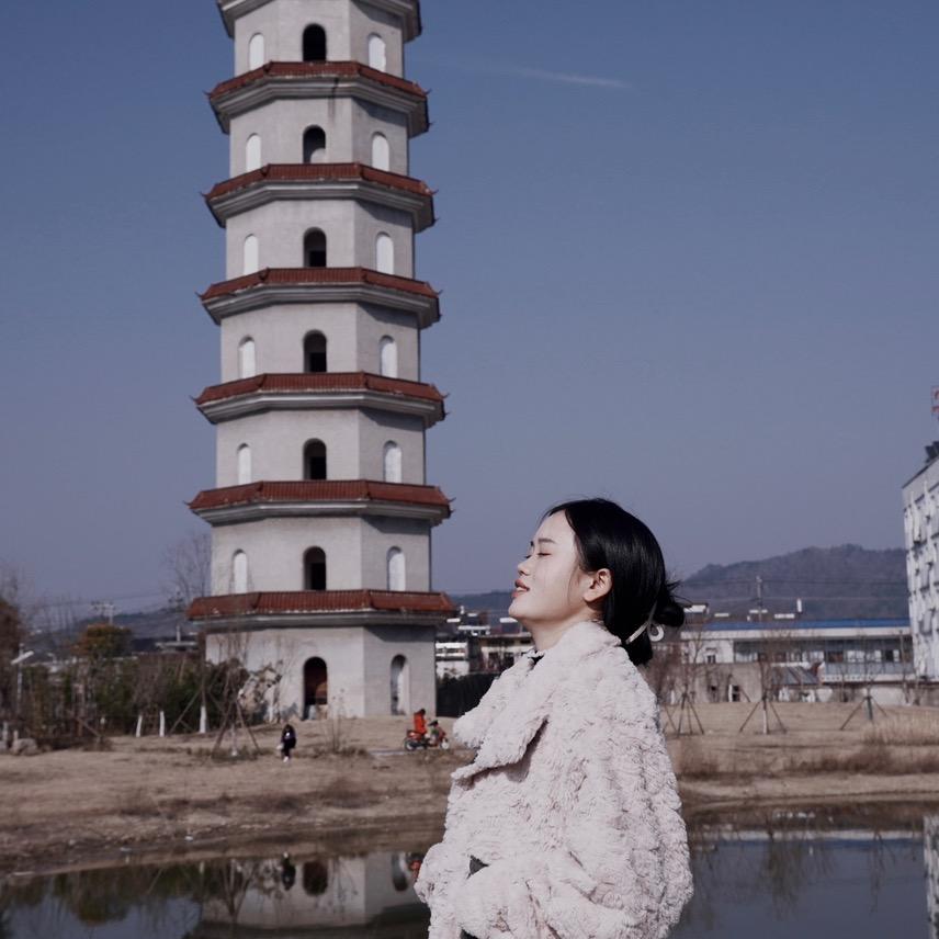 毛坦厂领航托管罗盼