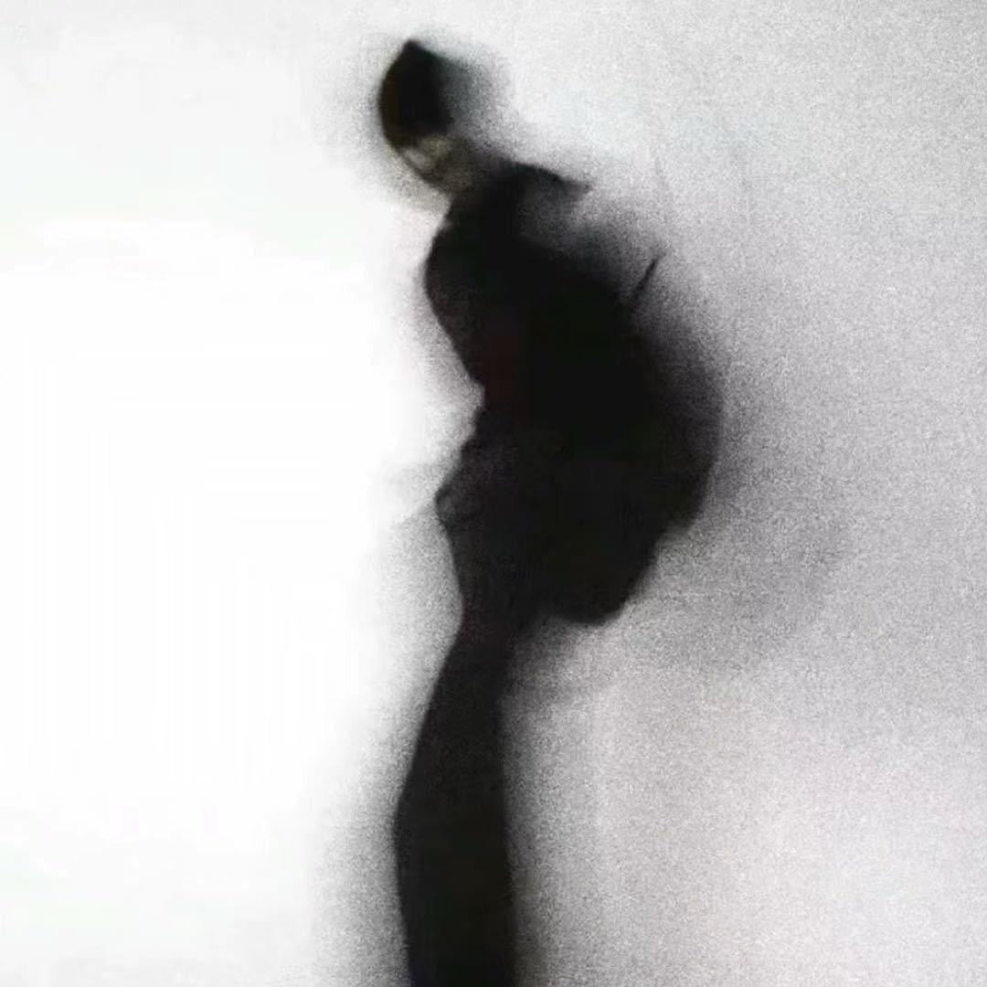 ᅠᅠᅠ
