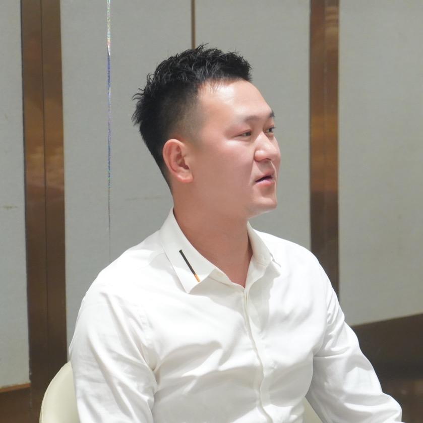 江少
