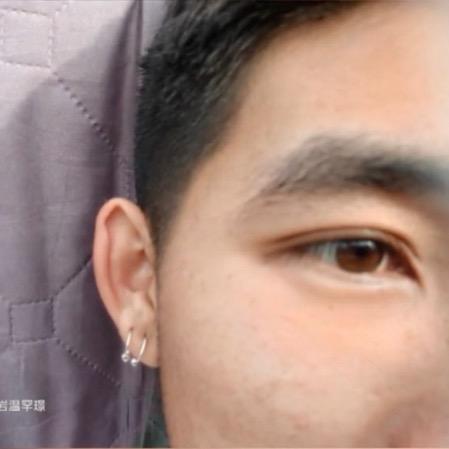 罕罕爱吃哈密瓜