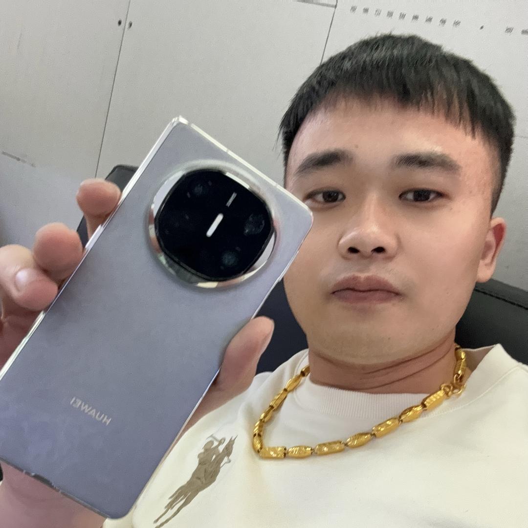 淄博卖手机的阿梁