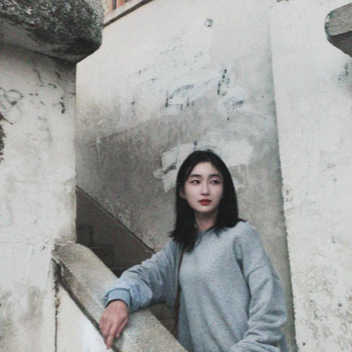 宋一一.