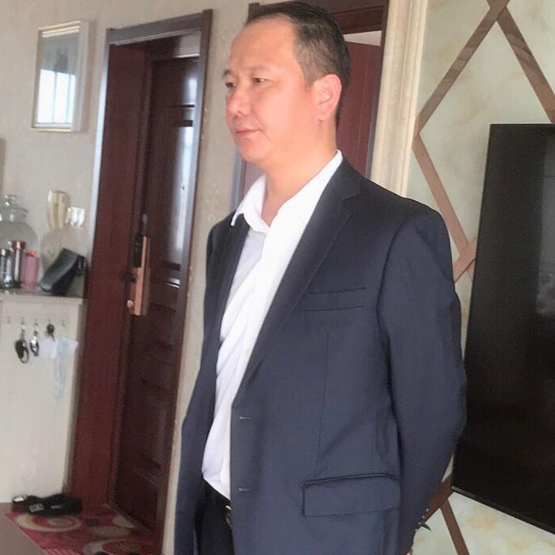 จุ๊บ袁公子
