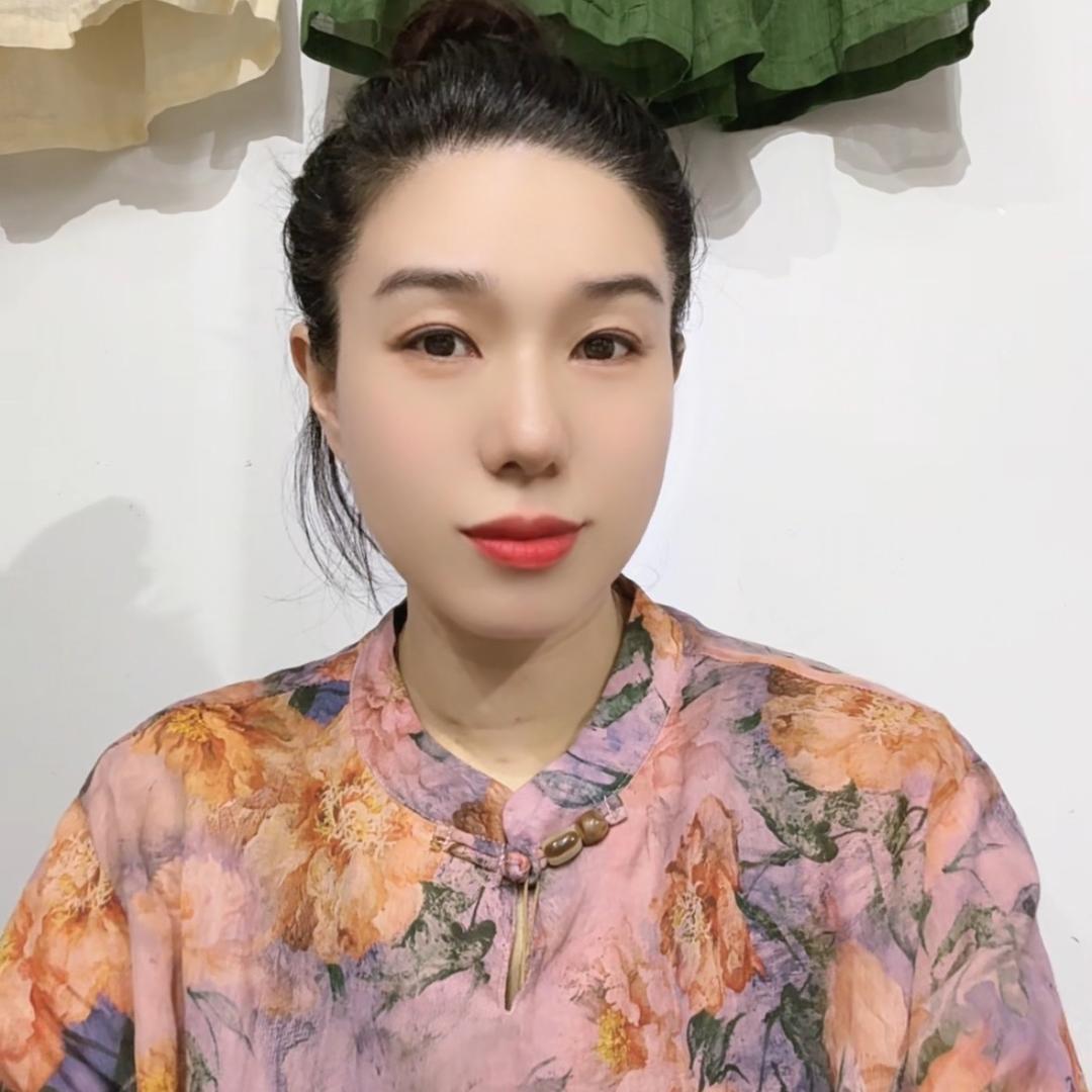 渝北区锦玉阁蔡英服饰