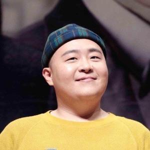 郝劭文甄选小超市