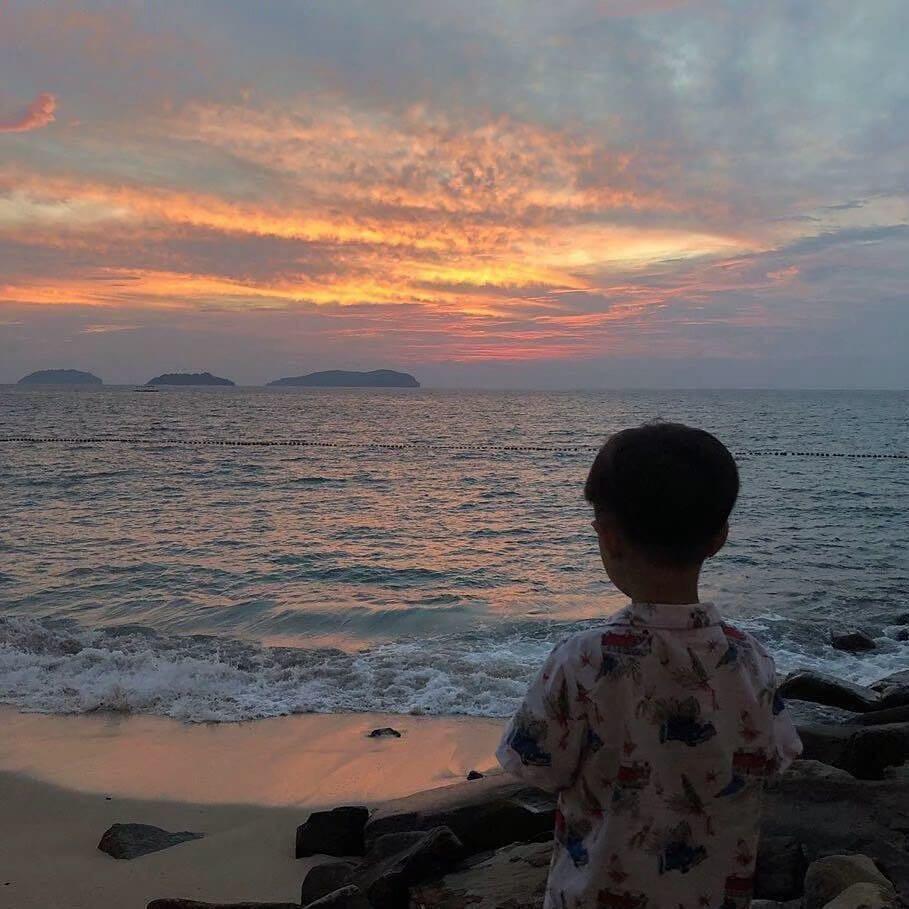 海 浪.🌊