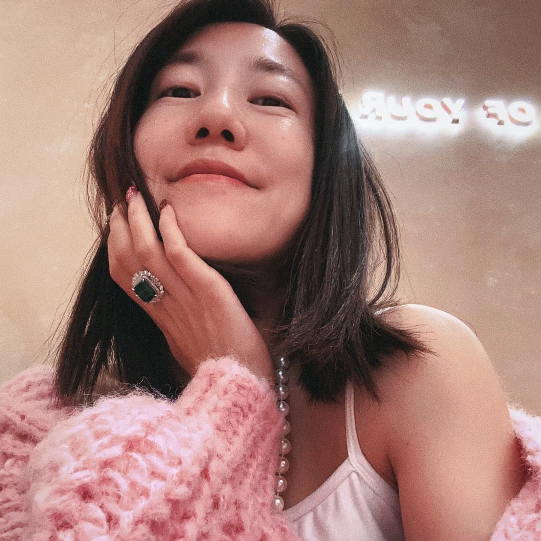 Hui 时小姐