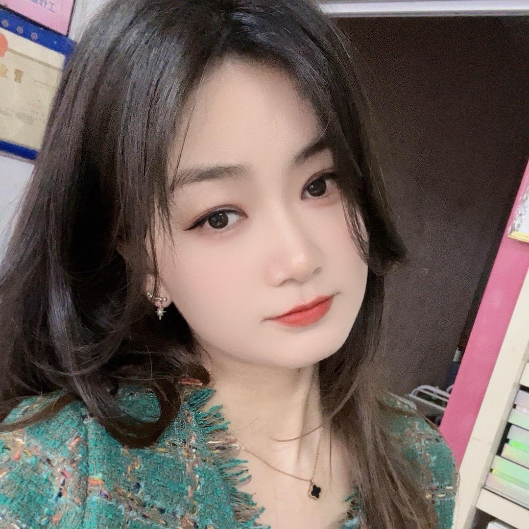 过了期的小姐姐