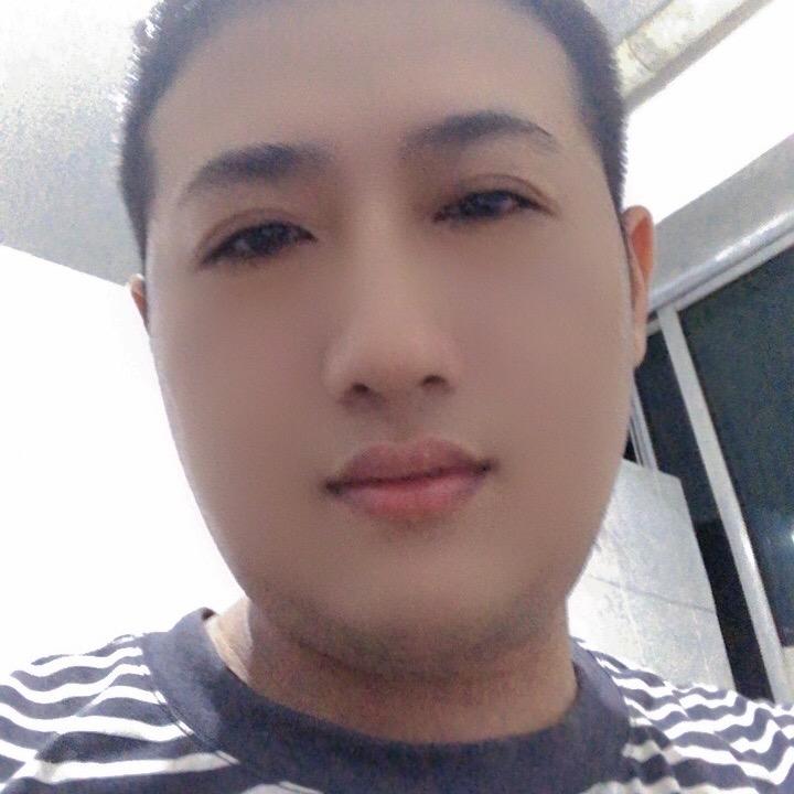 伍毅丿