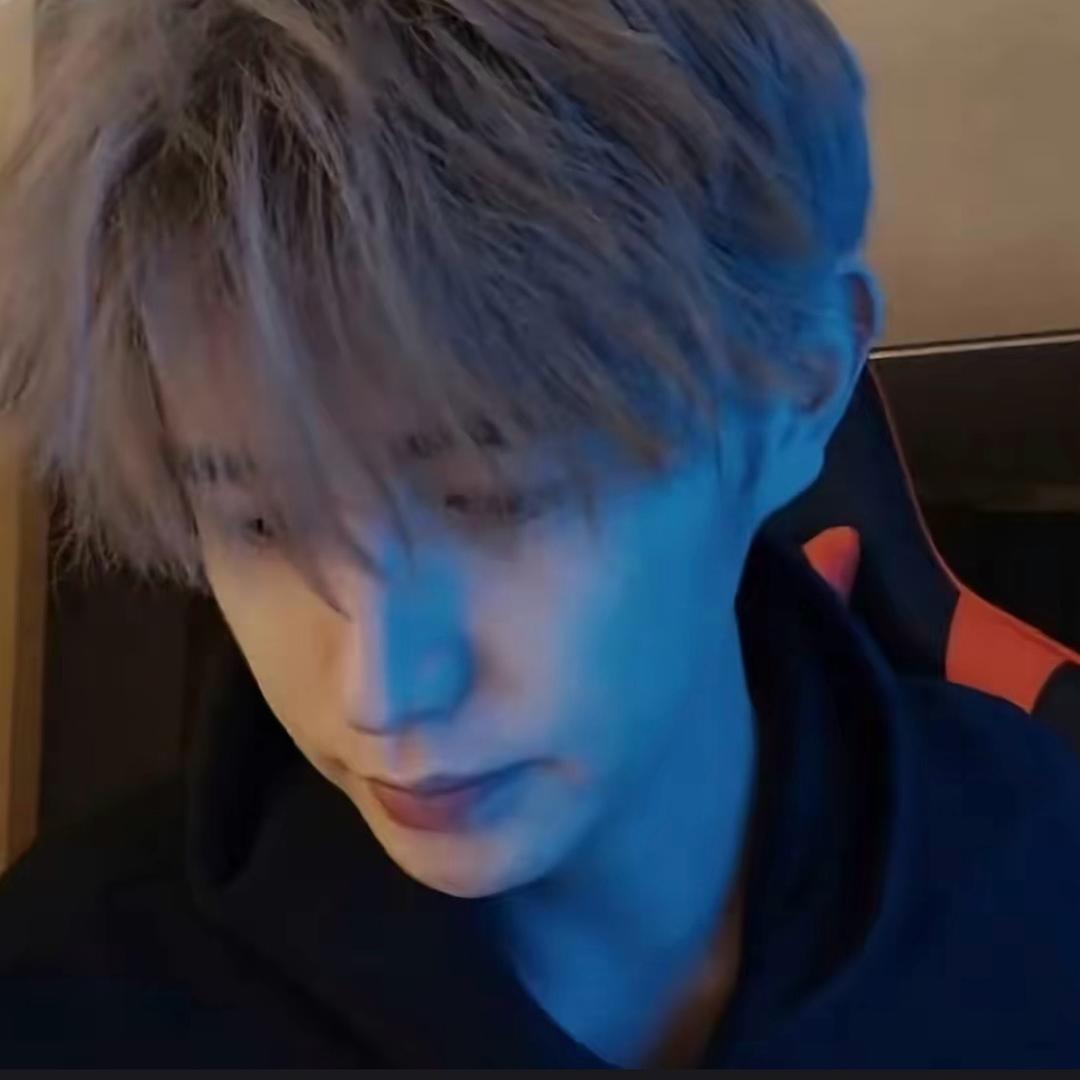 不开心☹️