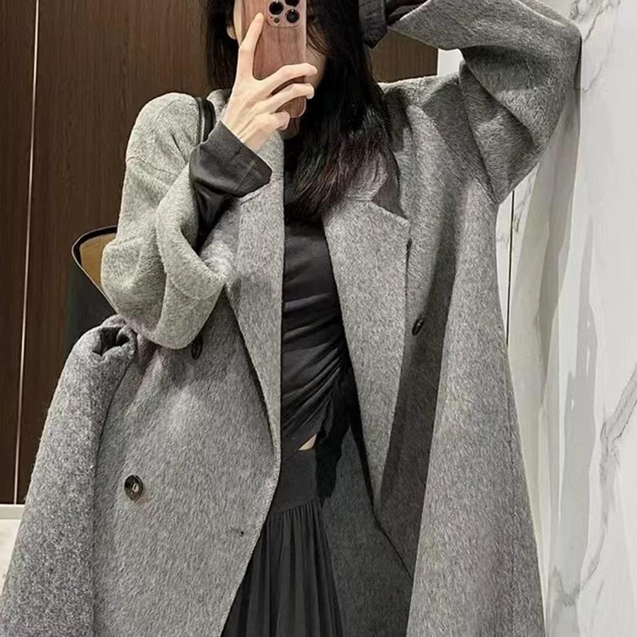 服装捡漏大衣橱