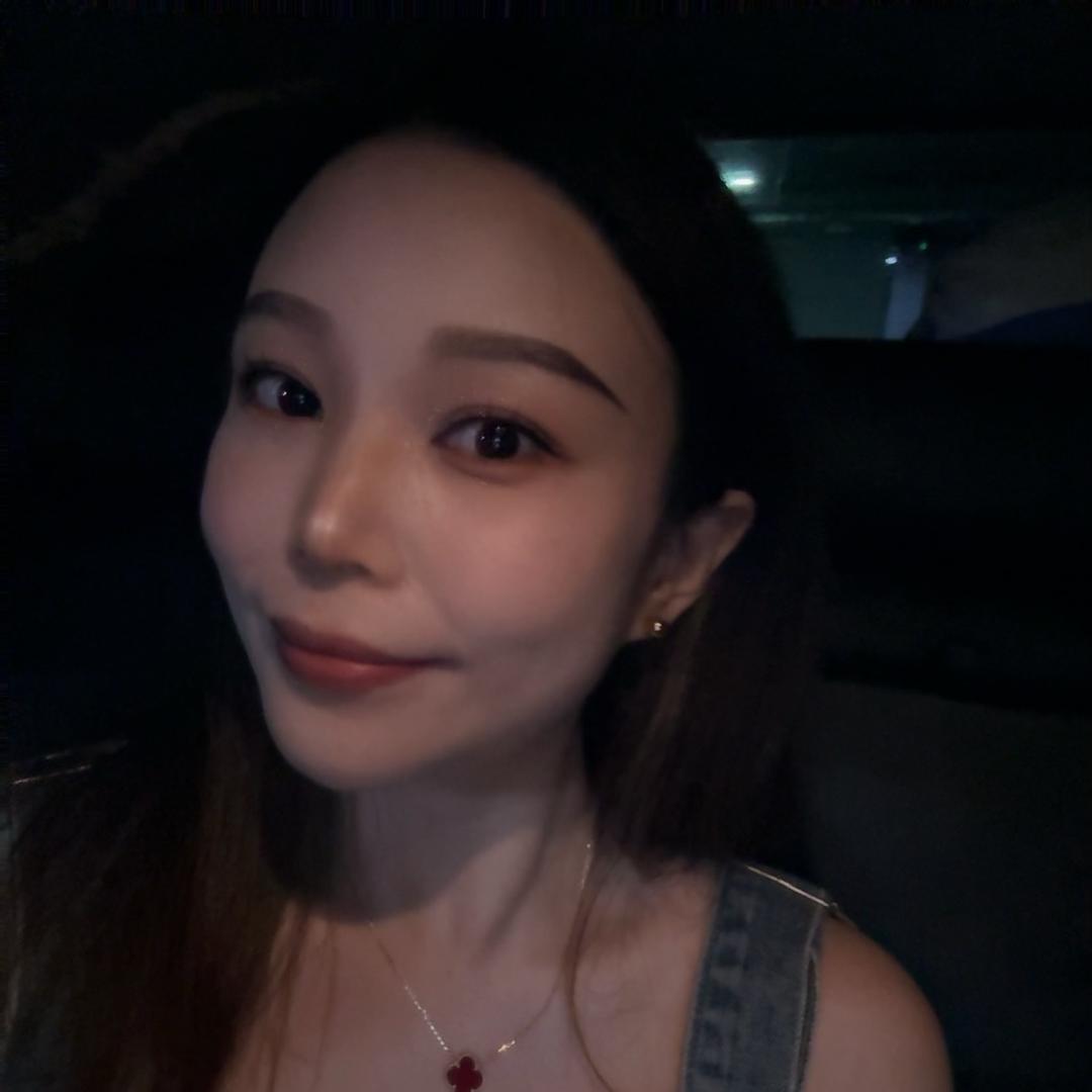 嘀哩嘀哩y