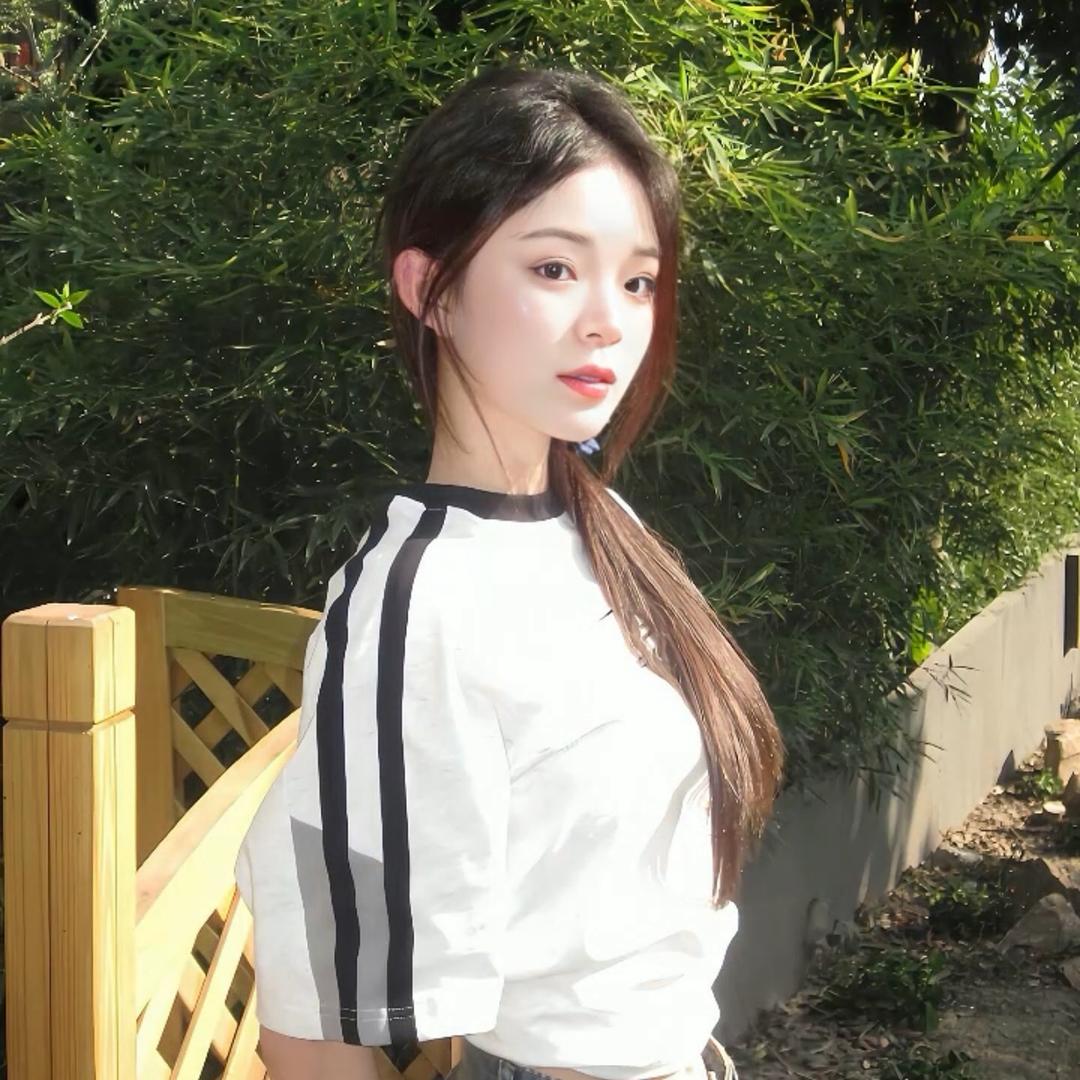 转圈圈.  ଲ ̊ଳ ̊