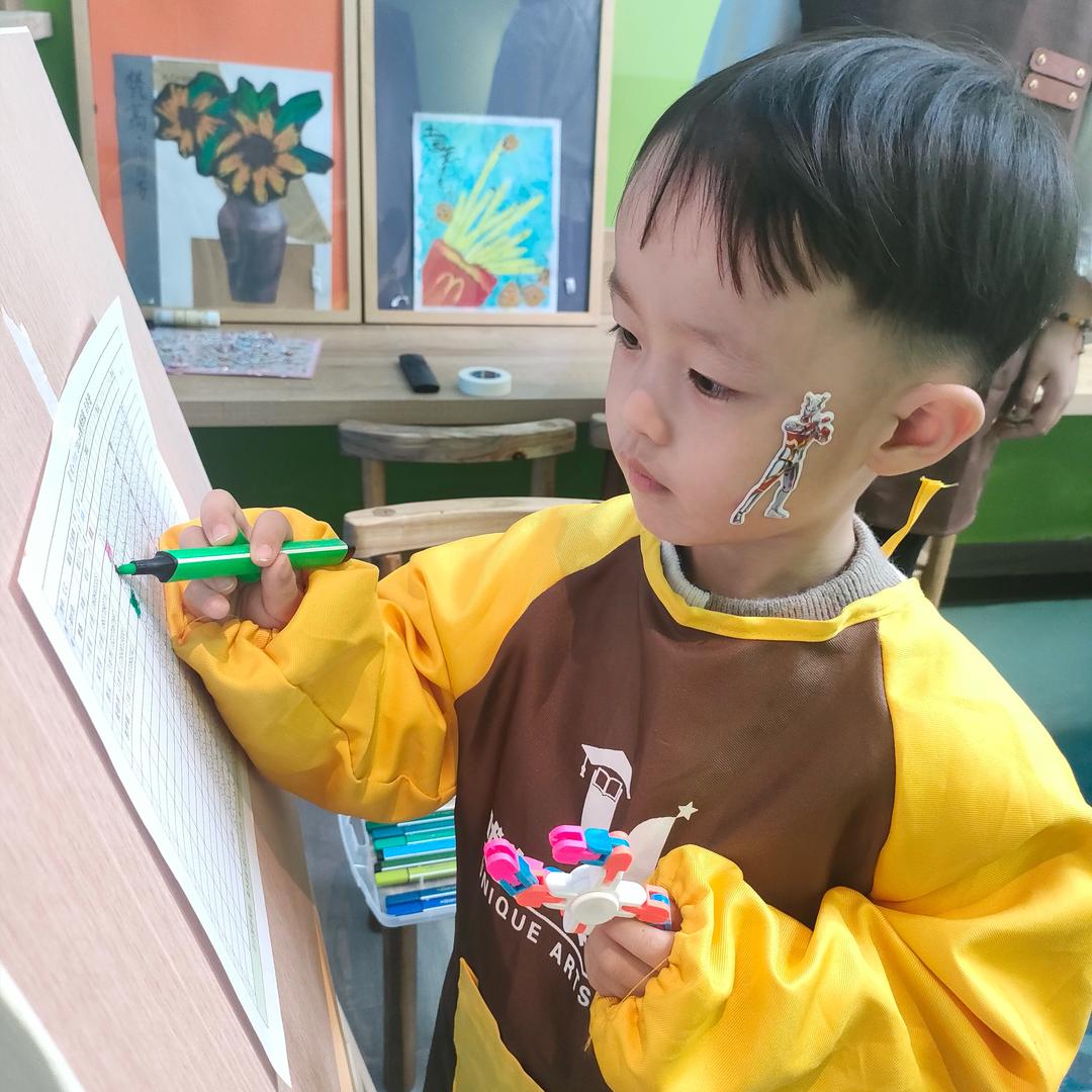 淳淳麻麻（全职带娃)