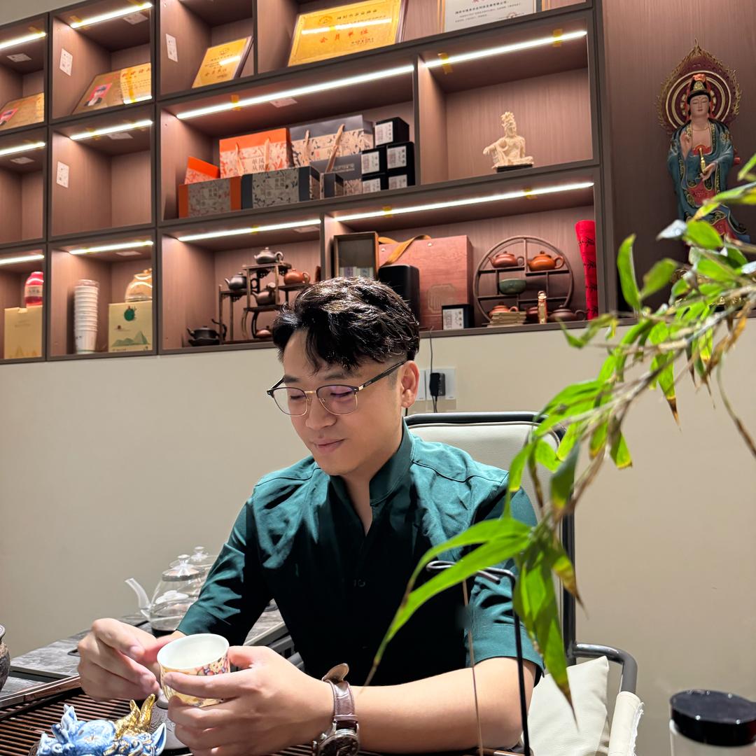 隆景鉴天下商行