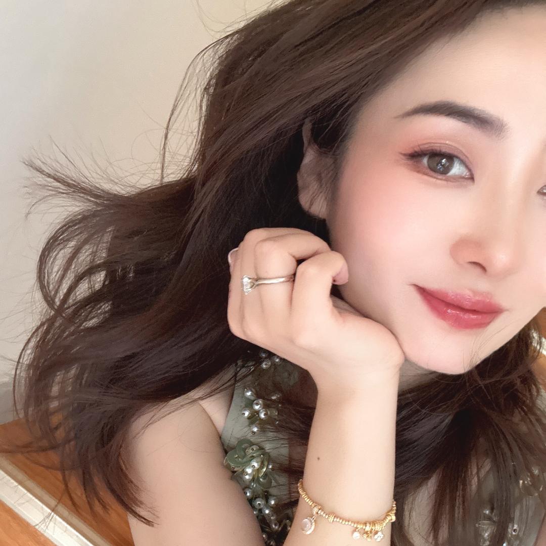 我是月亮🌙