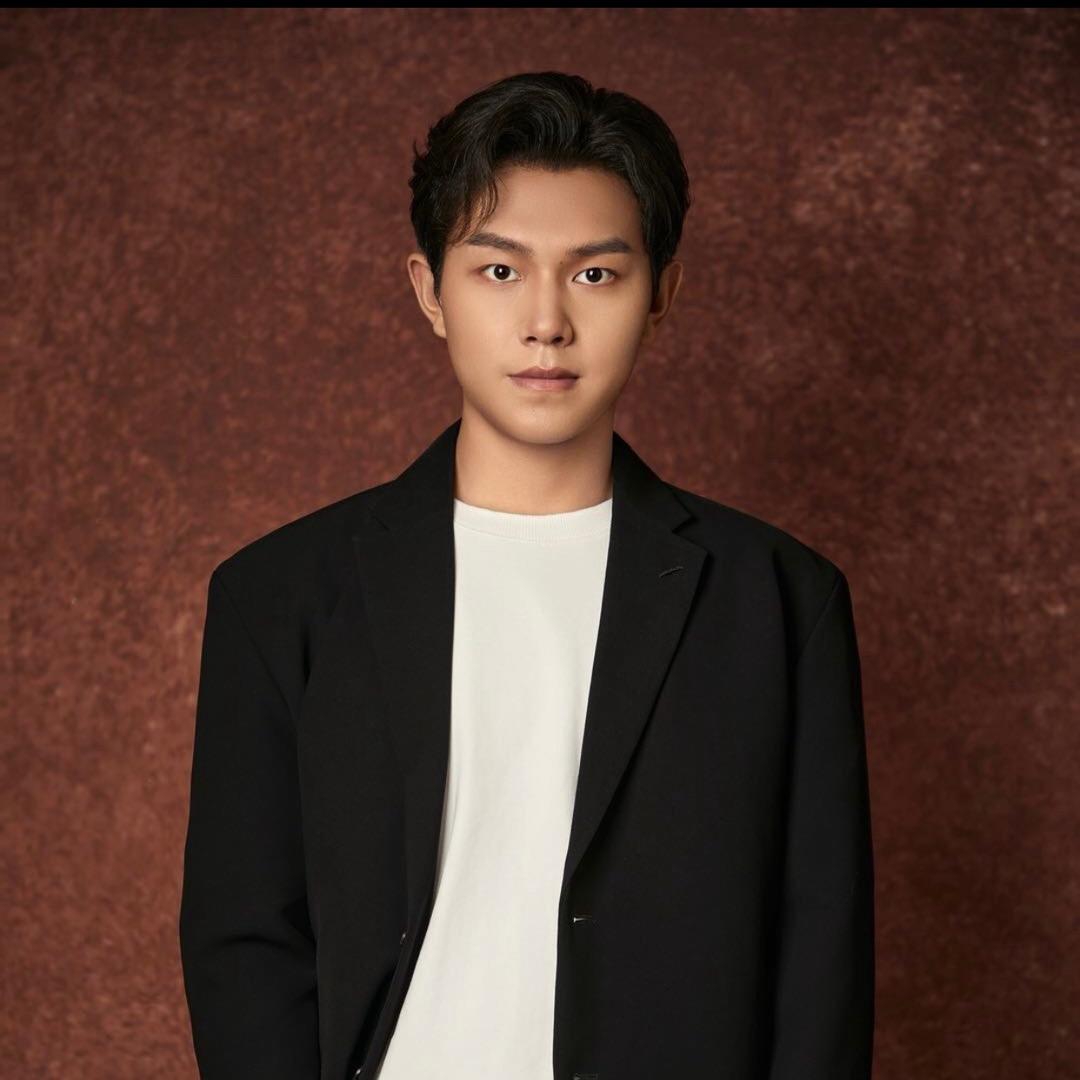 小宝珠宝助理-云小文