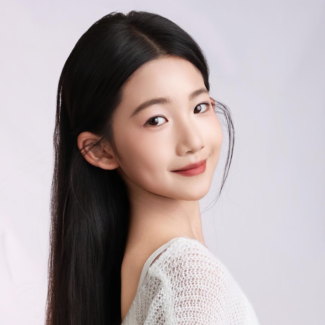 菡菡💕（白雪公主）💕💕💕小孩姐～