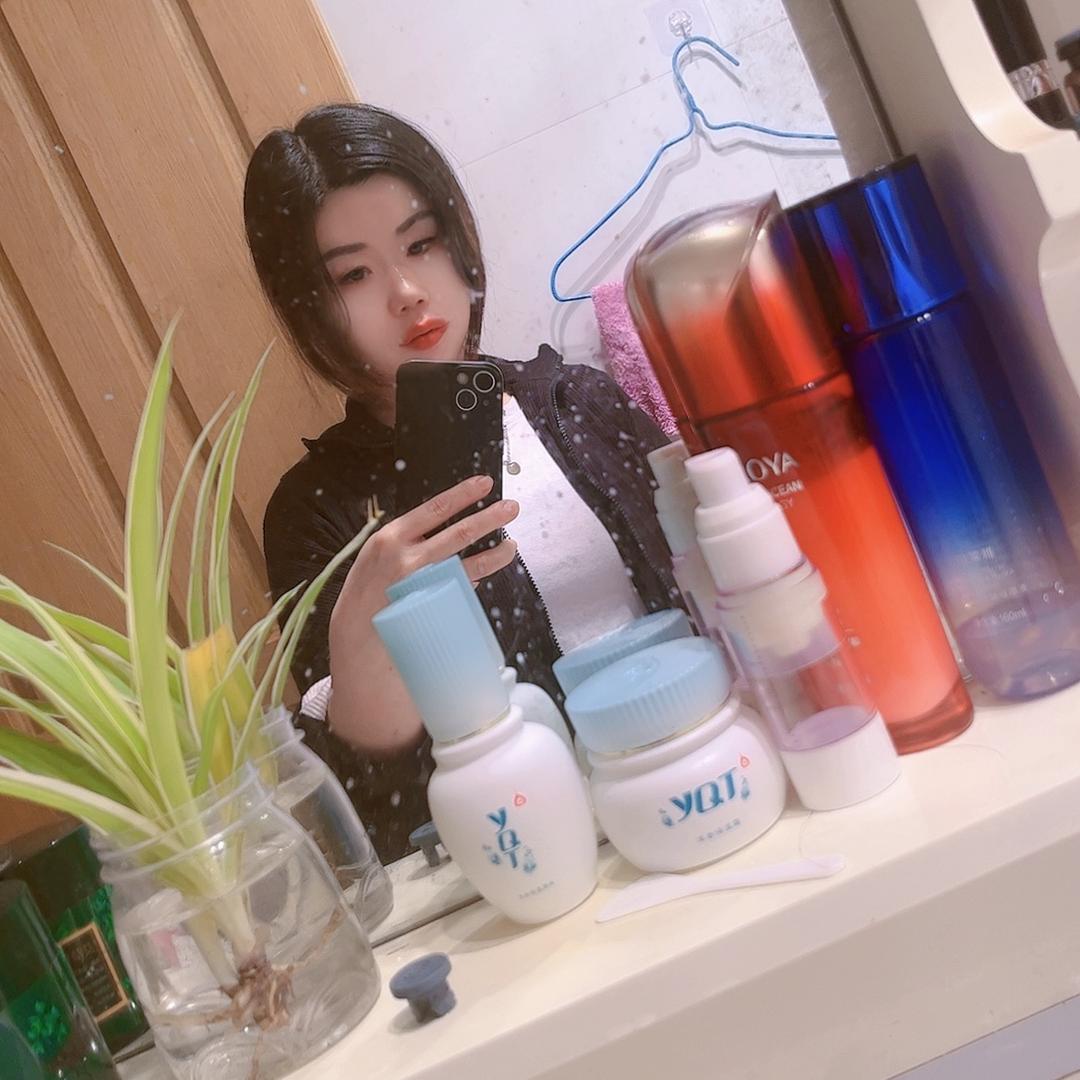 王芳