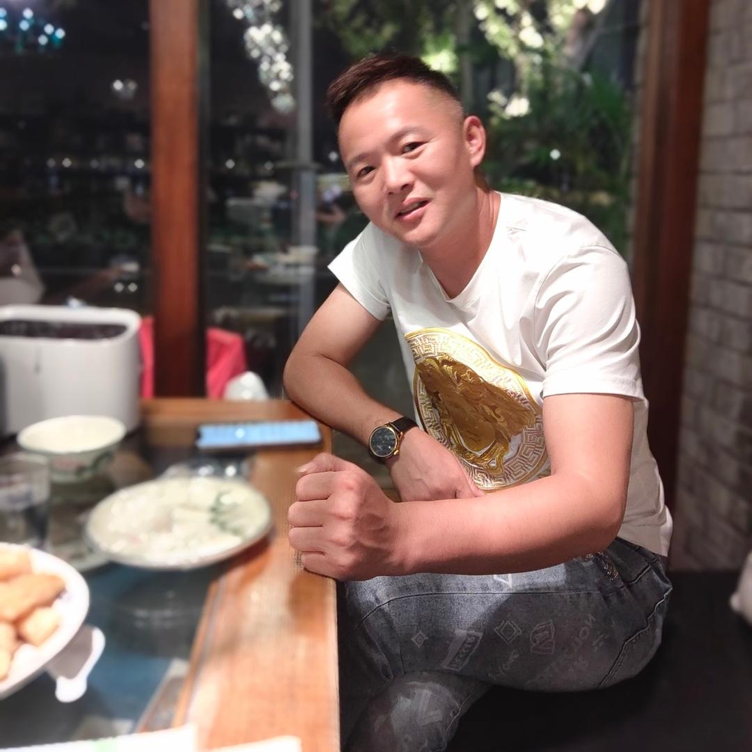 吴先生来了
