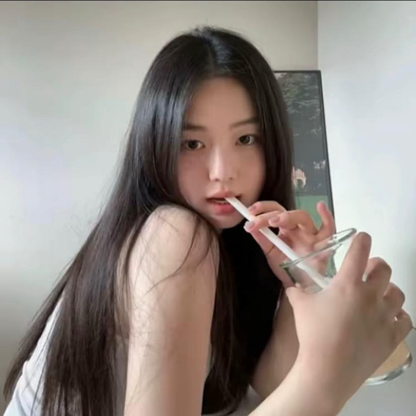 爱吃菠萝泡芙
