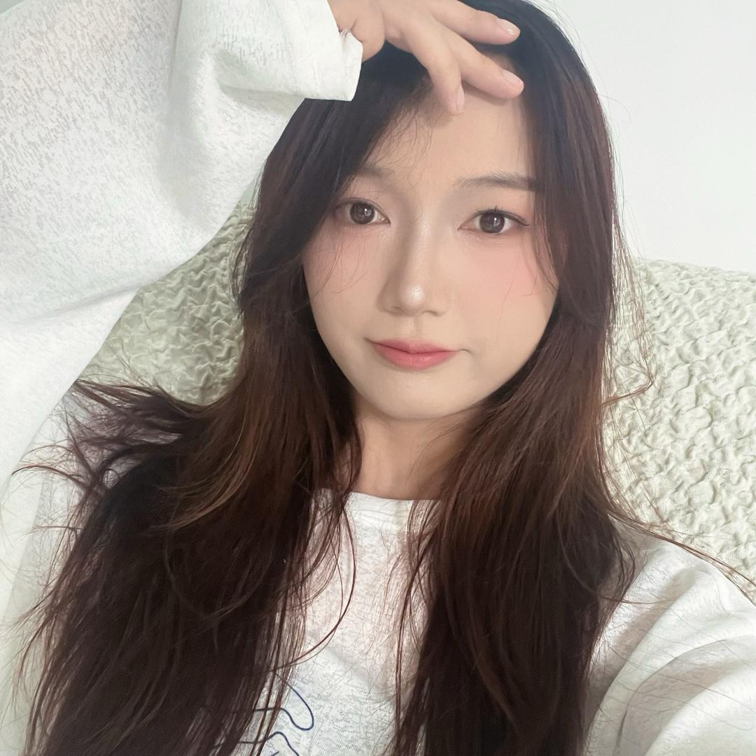 🩰◞˚椰子比耶ⁿᵃ